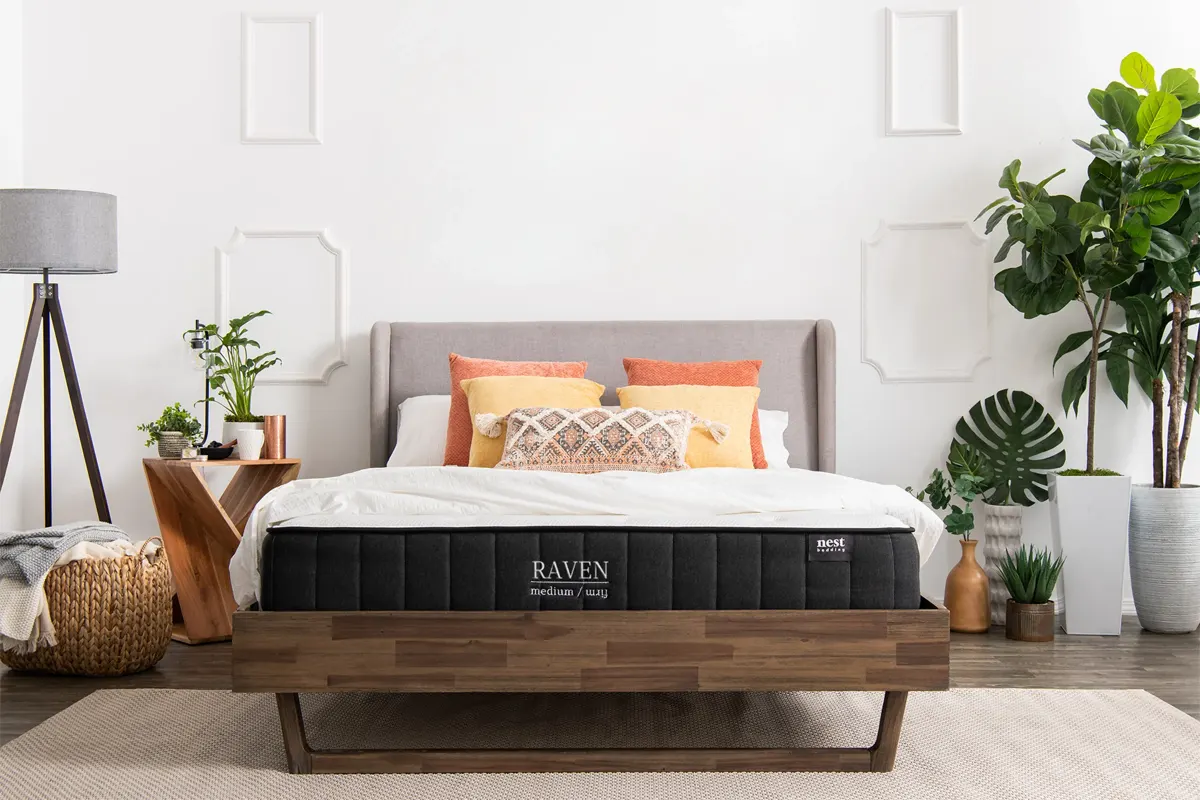 Nest Bedding Raven Flippable Hybrid